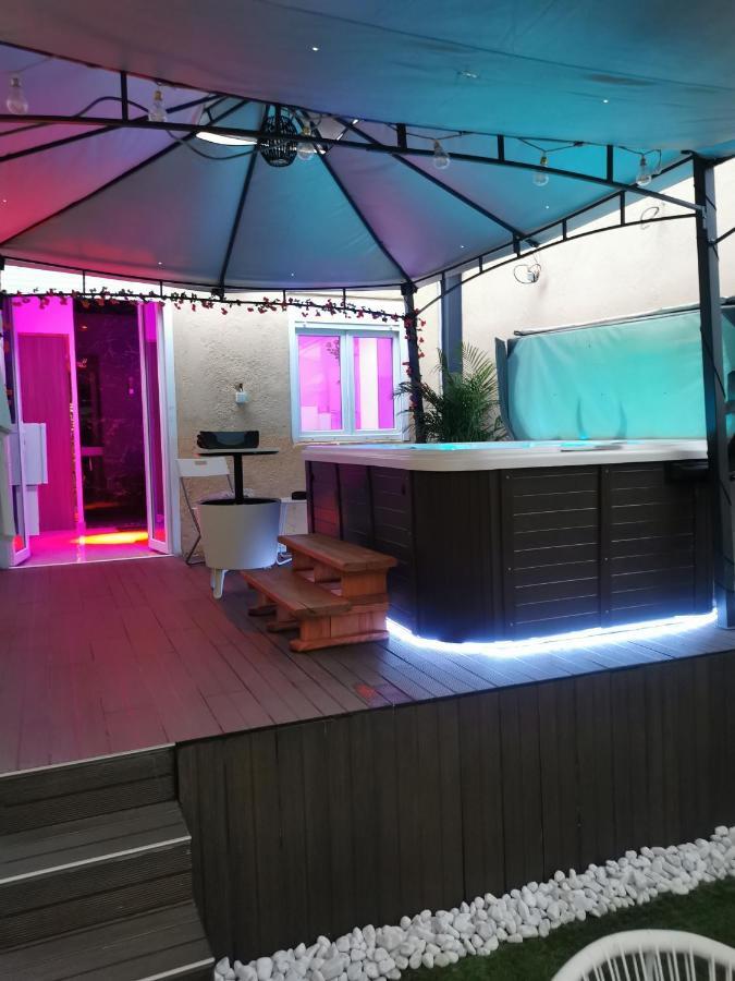 Апартаменти Lyon Superbe Jacuzzi Vue Sur Jardin Віллербанн Екстер'єр фото
